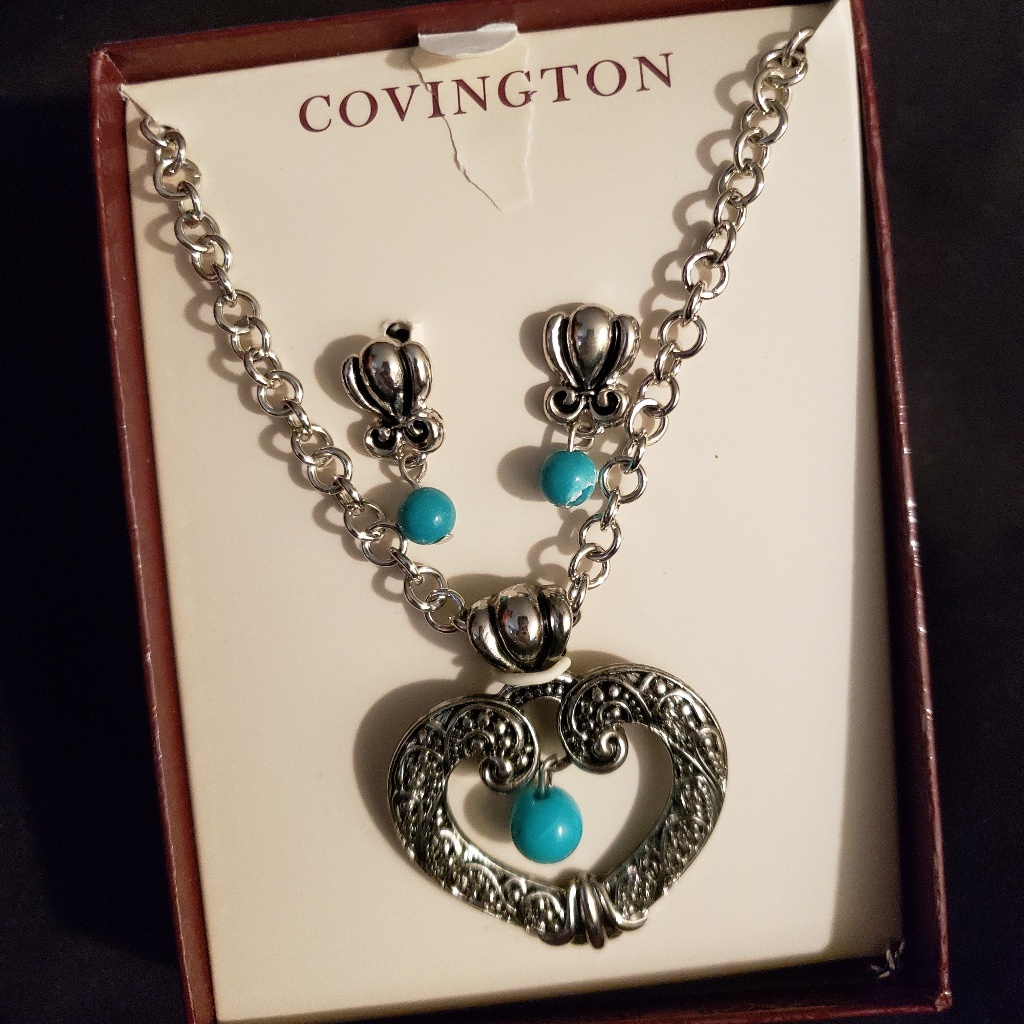 Necklace And Earring Set